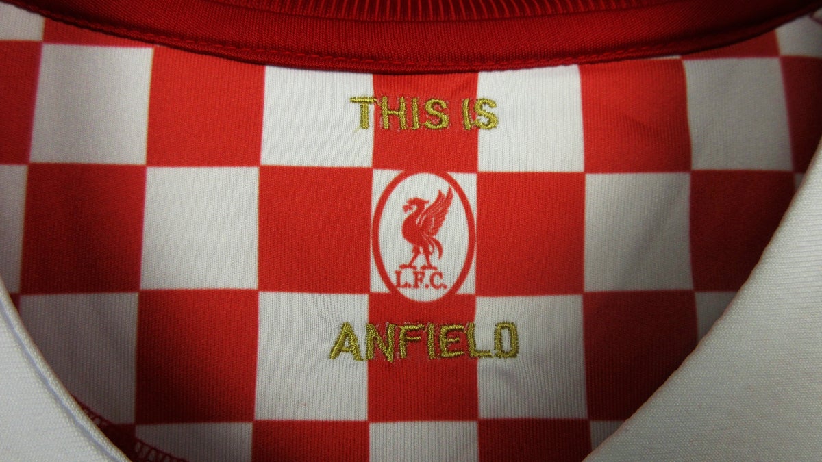 Liverpool 2008-2010 Retro Shirt