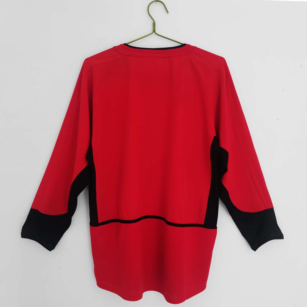 Manchester United 2003-2004 Long-Sleeve Retro Shirt