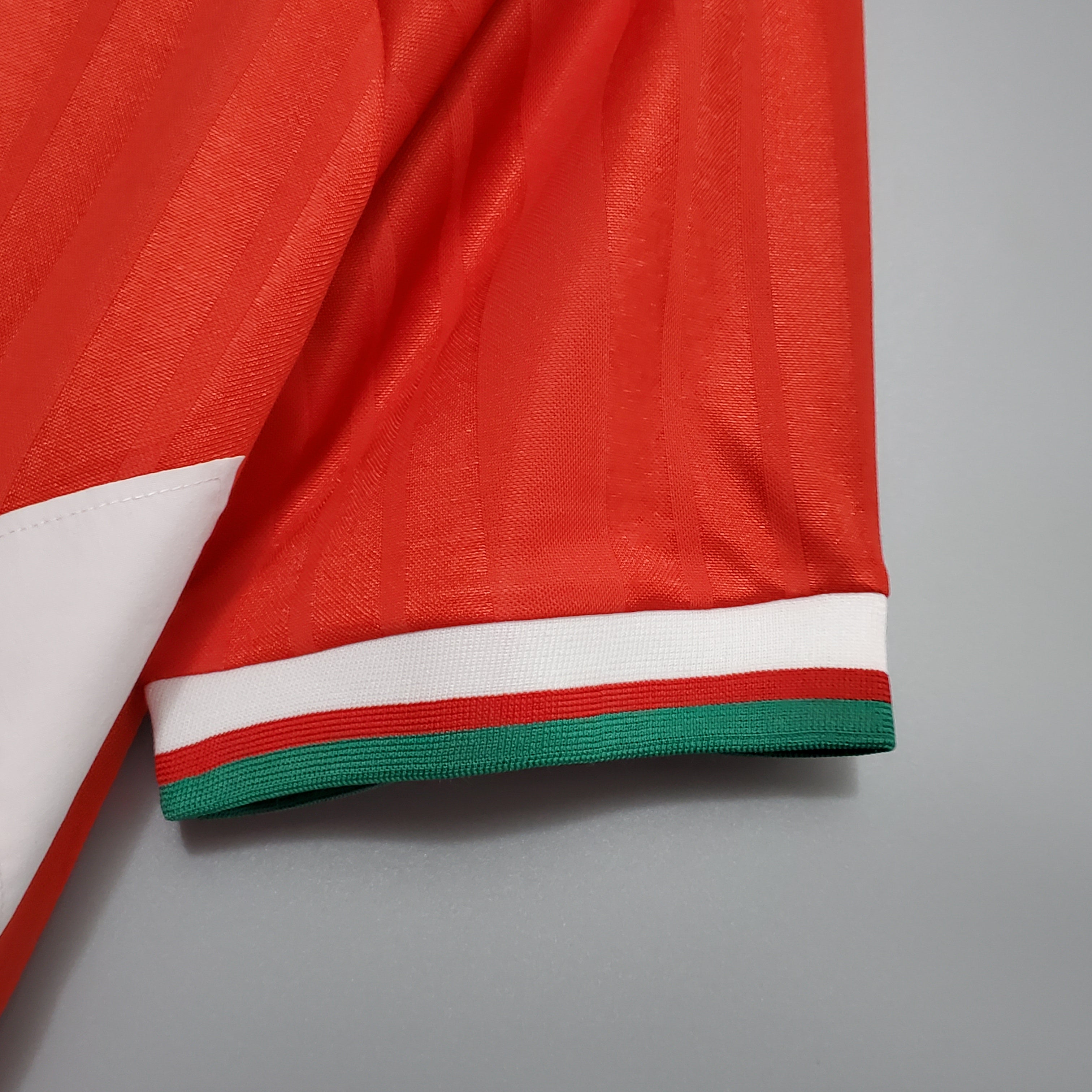 Liverpool 1993-1995 Home Retro Shirt