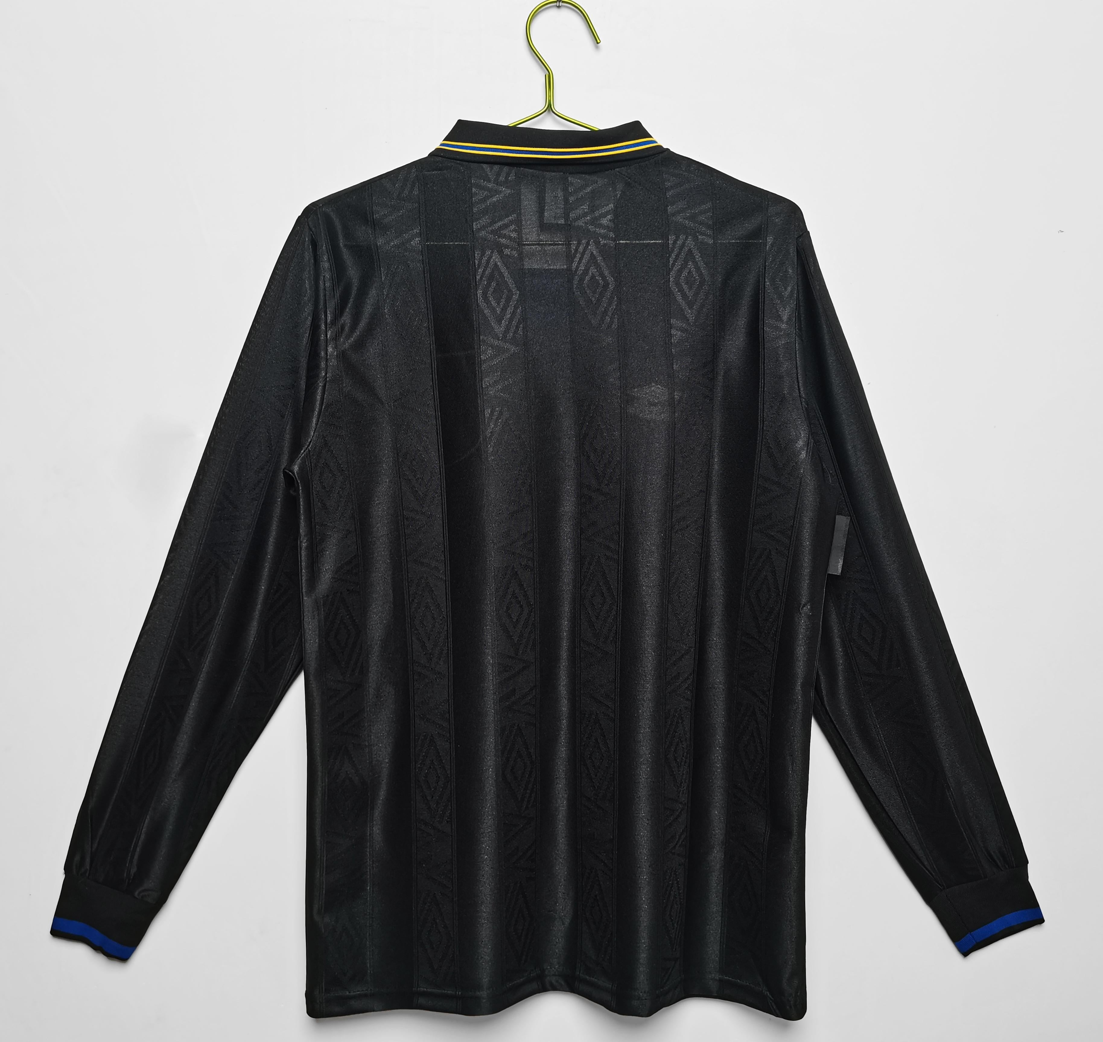 Manchester United Retro Shirt 1993-1995 - Long Sleeve Away